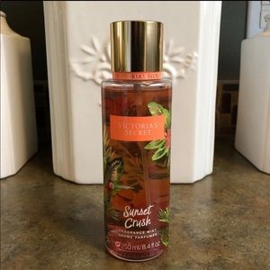Victoria’s Secret Fragrance Mist: Sunset Crush